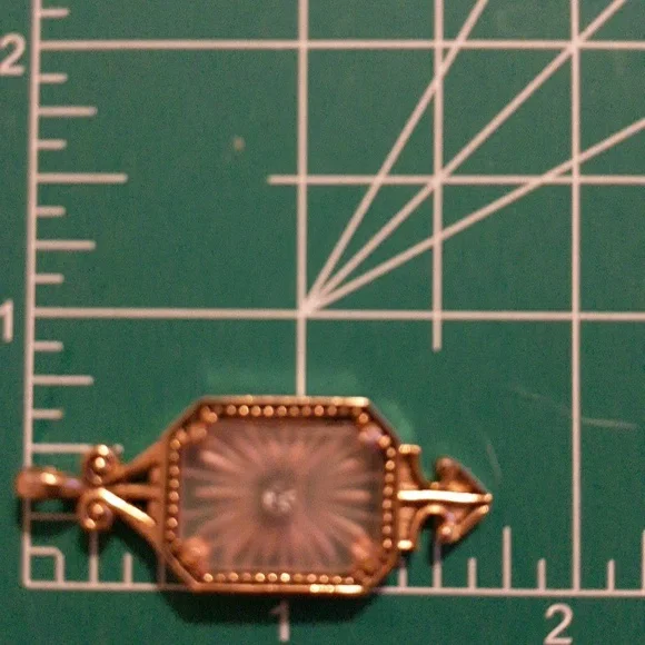 Avon 1977 Frostlights Camphor Glass Vintage Pendant - Picture 6 of 6